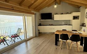 Bellano Holidays - Casa Artemio